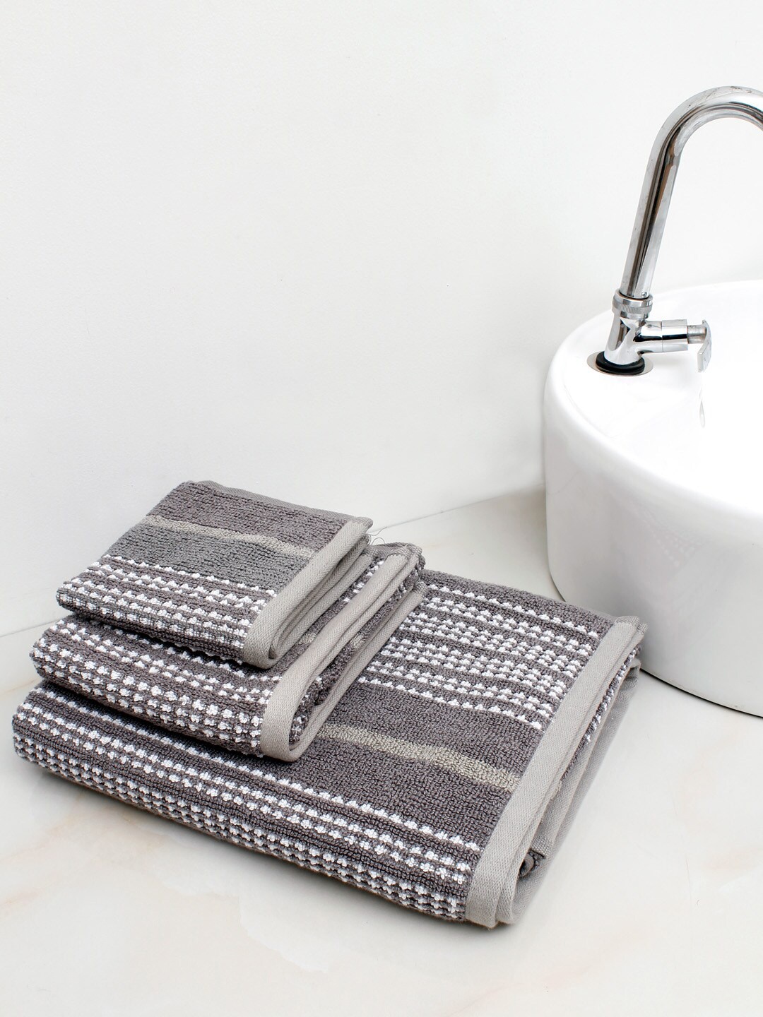 

AVI Living 3 Pcs Striped 500 GSM Pure Cotton Towel Set, Grey