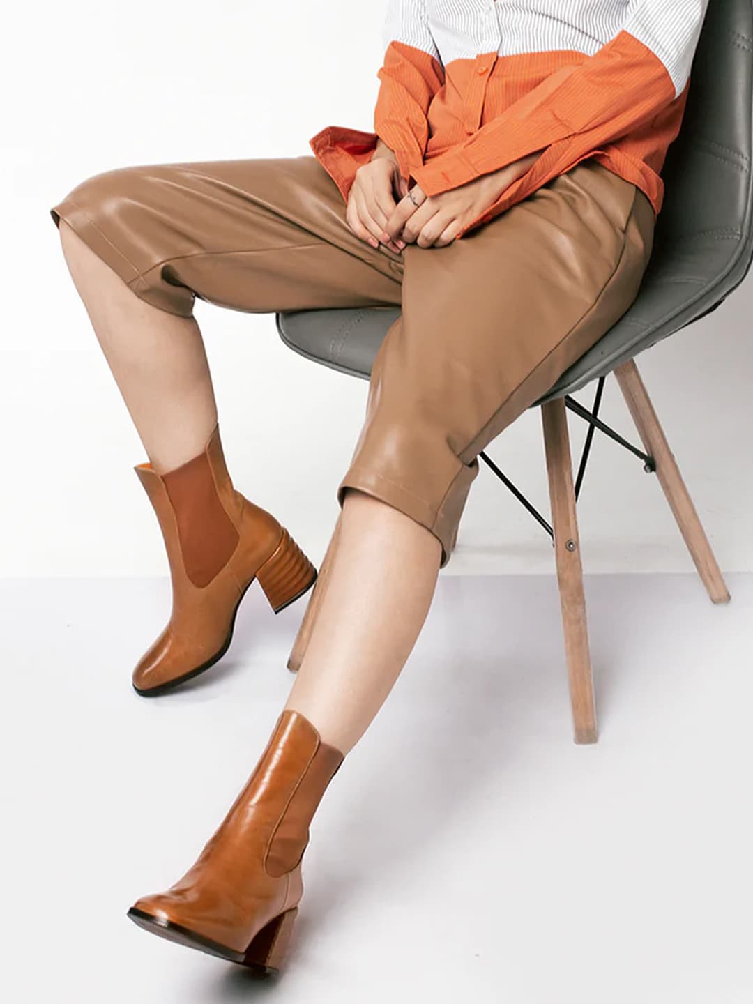 

Saint G Women Leather Mid Top Block Heel Chelsea Boot, Taupe