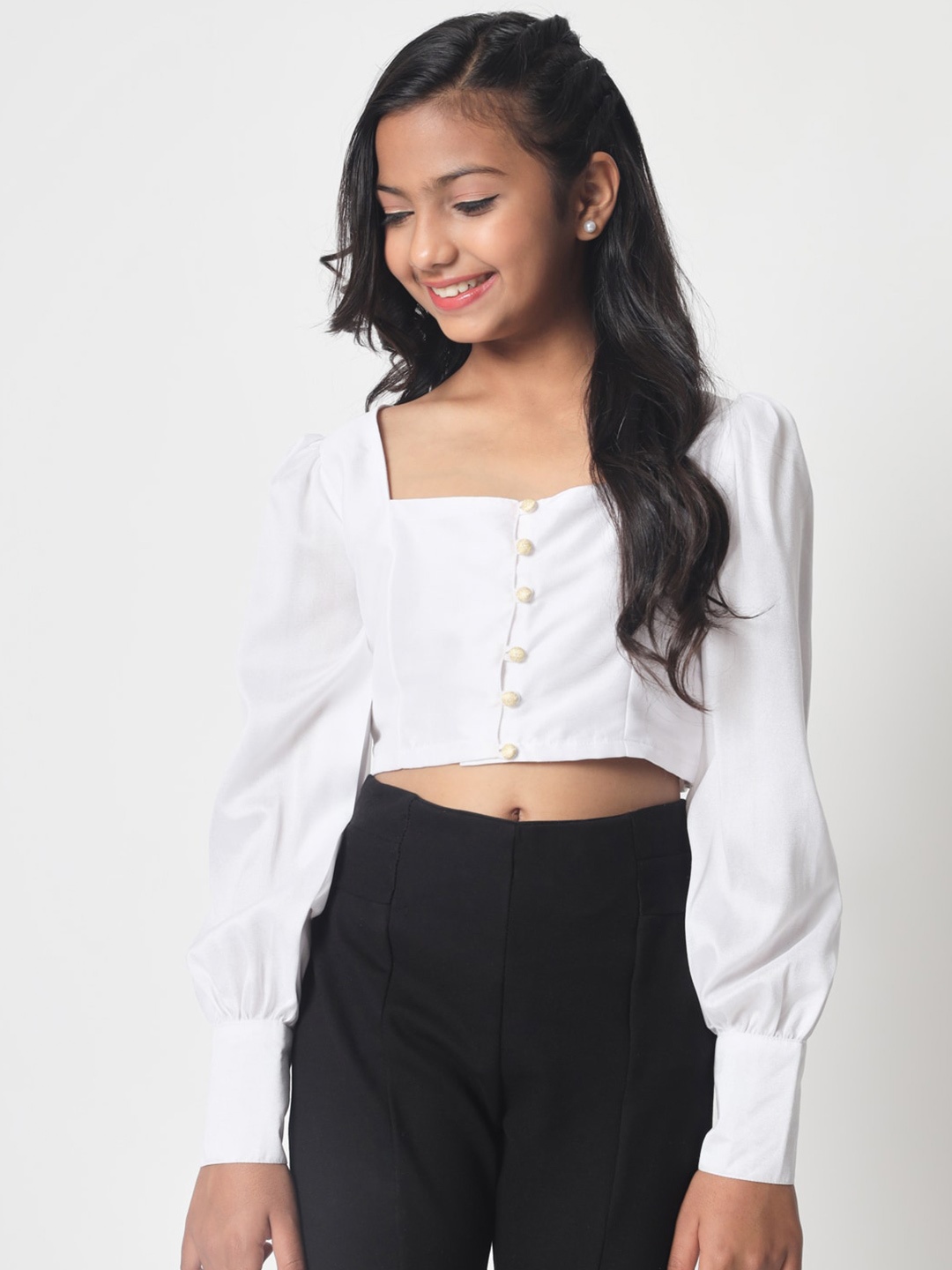 

studio rasa Cuffed Sleeve Regular Crop Top, White