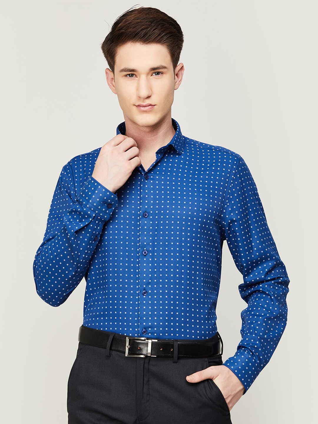 

CODE by Lifestyle Men Slim Fit Printed Formal Cotton Shirt, Blue