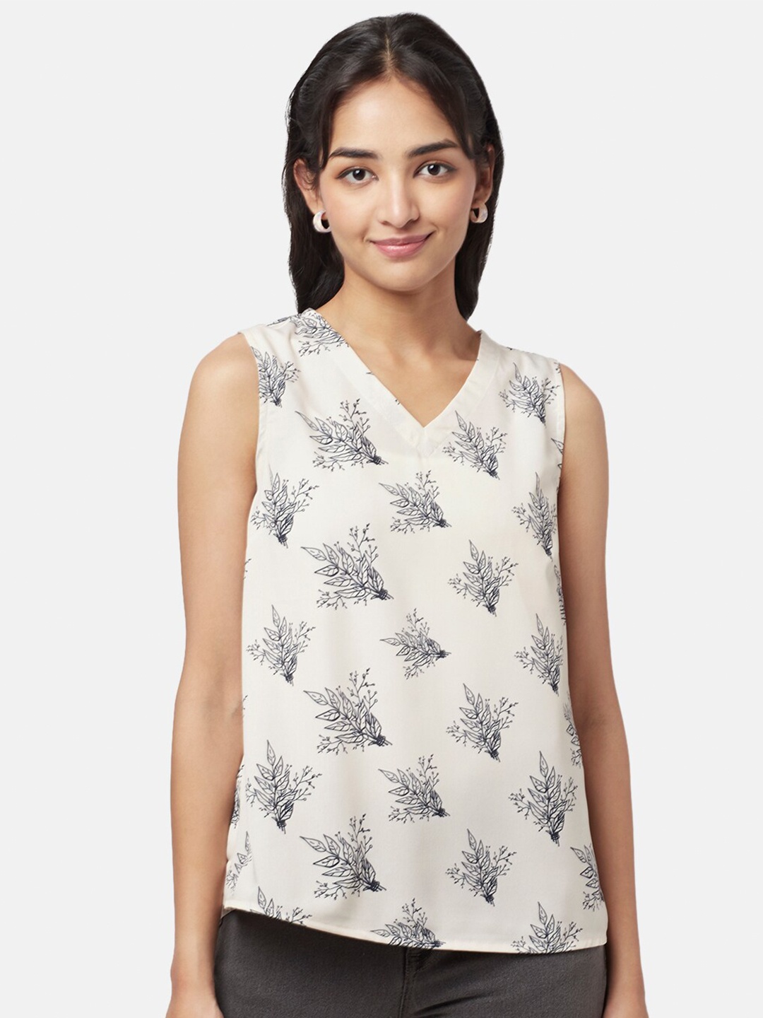 

YU by Pantaloons Floral Printed V-Neck Top, Off white