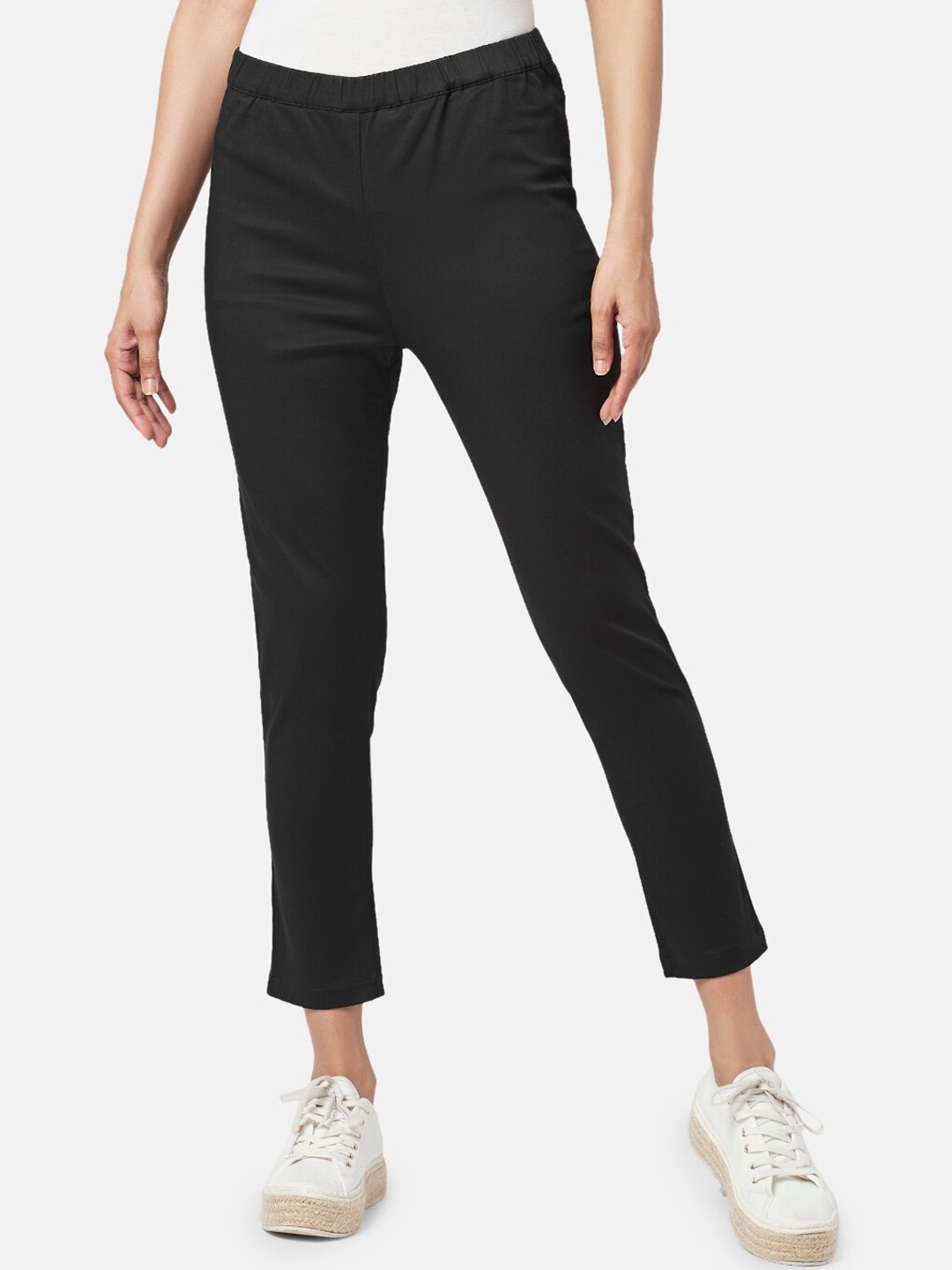 

AKKRITI BY PANTALOONS Women Regular Trousers, Black
