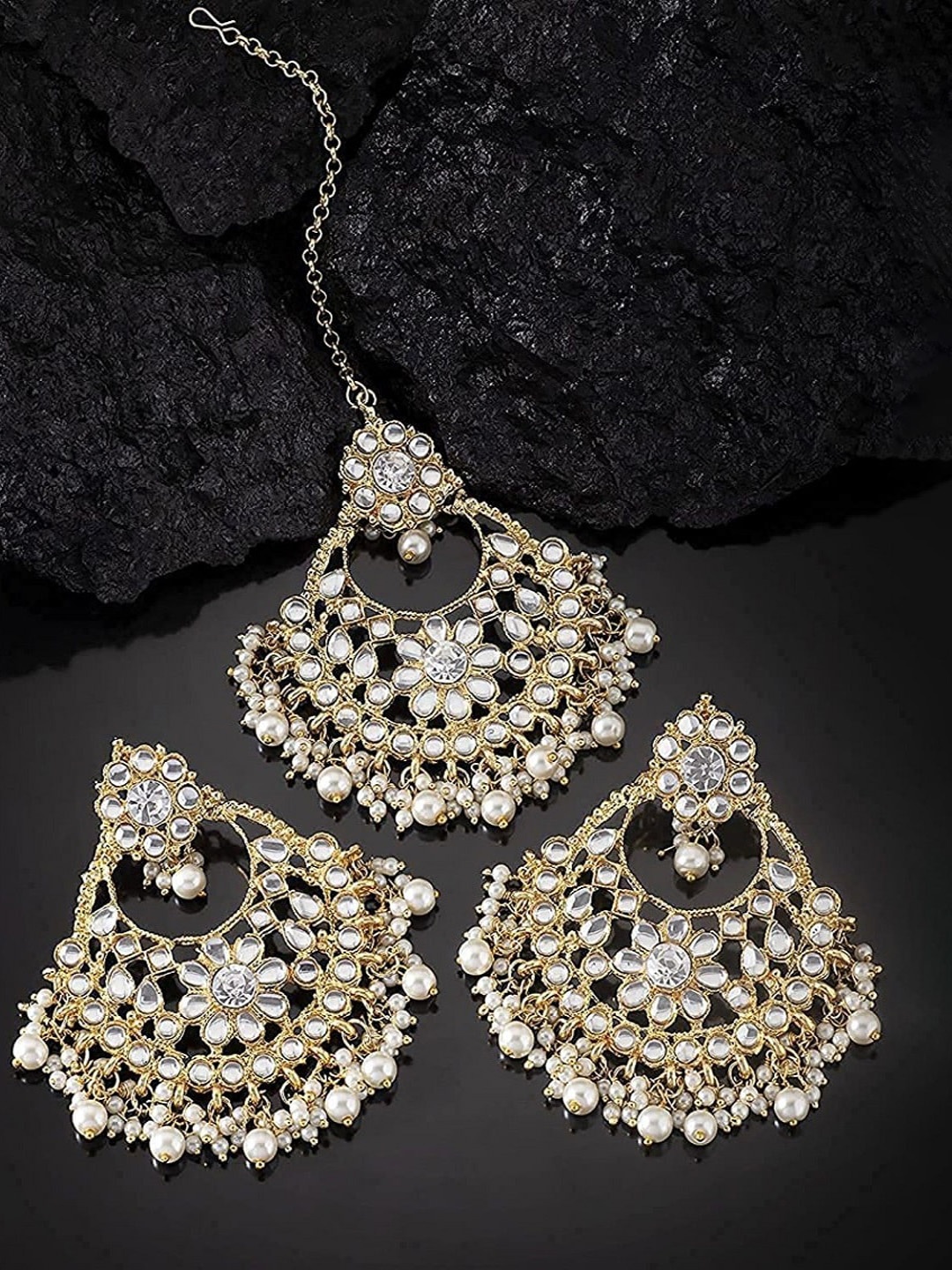 

I Jewels Women Gold-Plated Kundan-Studded & Beaded Maang Tika and Earrings, White