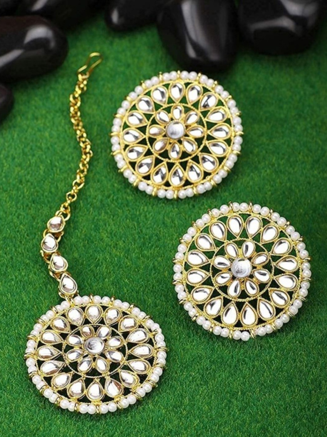 

I Jewels Women Gold-Plated Kundan Studded Maang Tika and Earrings, White