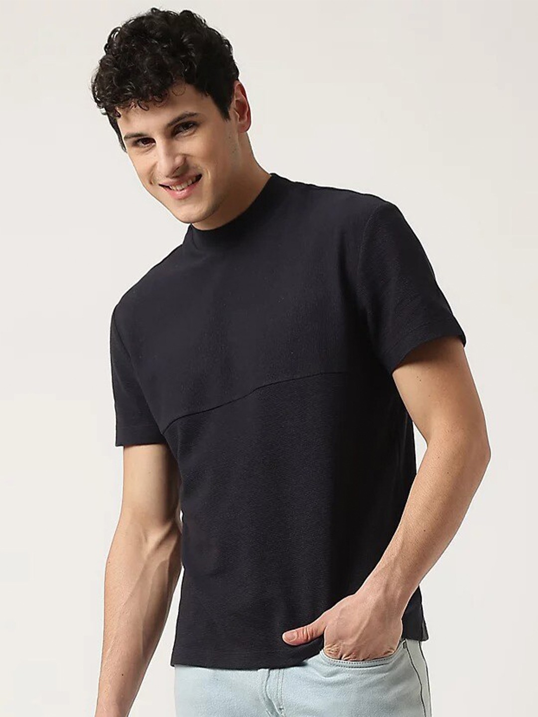 

Marks & Spencer Men Round Neck T-shirt, Navy blue