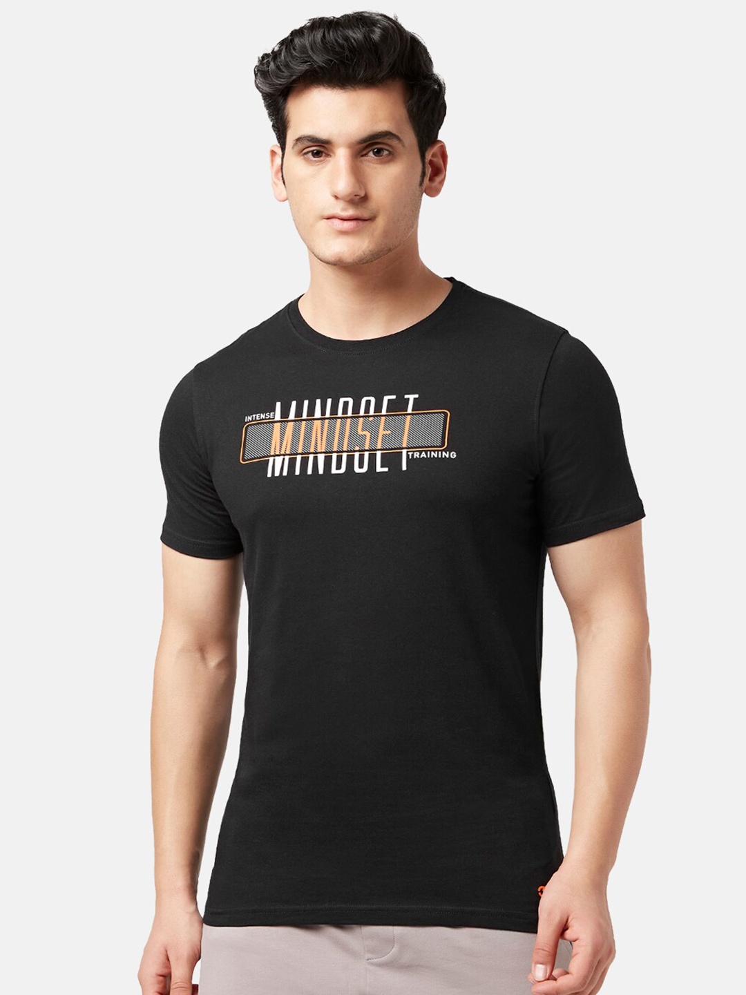 Ajile by Pantaloons Men Typography Printed Cotton Slim Fit T-shirt, Black