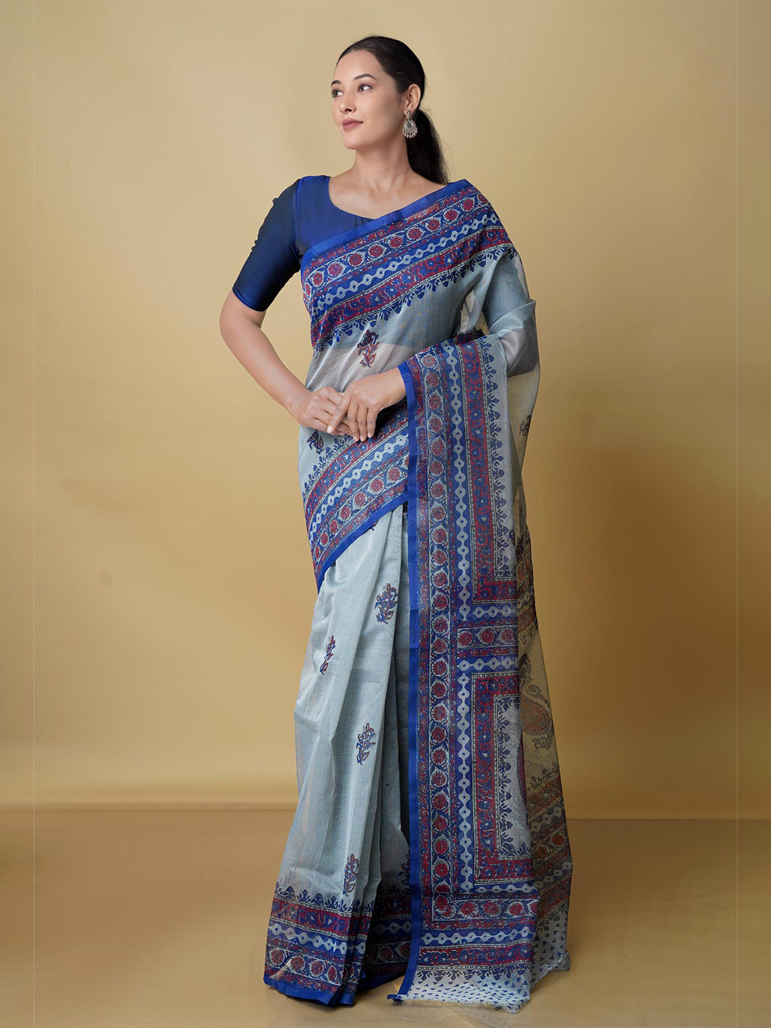 

Unnati Silks Grey & Red Ethnic Motifs Banarasi Saree