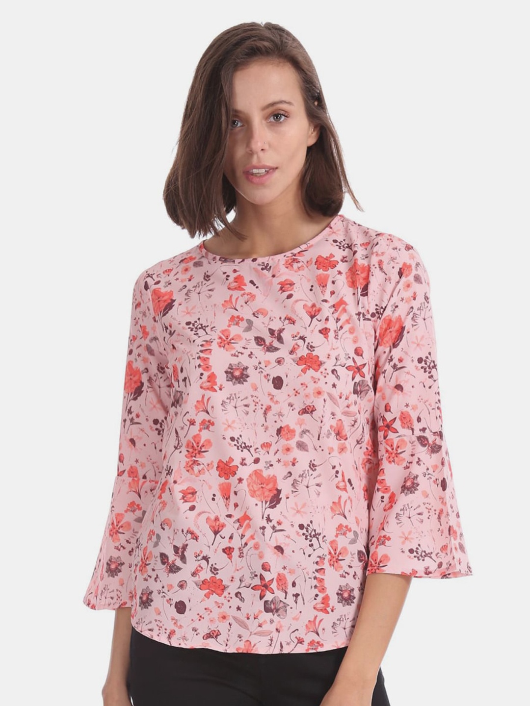 

V-Mart Pink Floral Print Round Neck Top