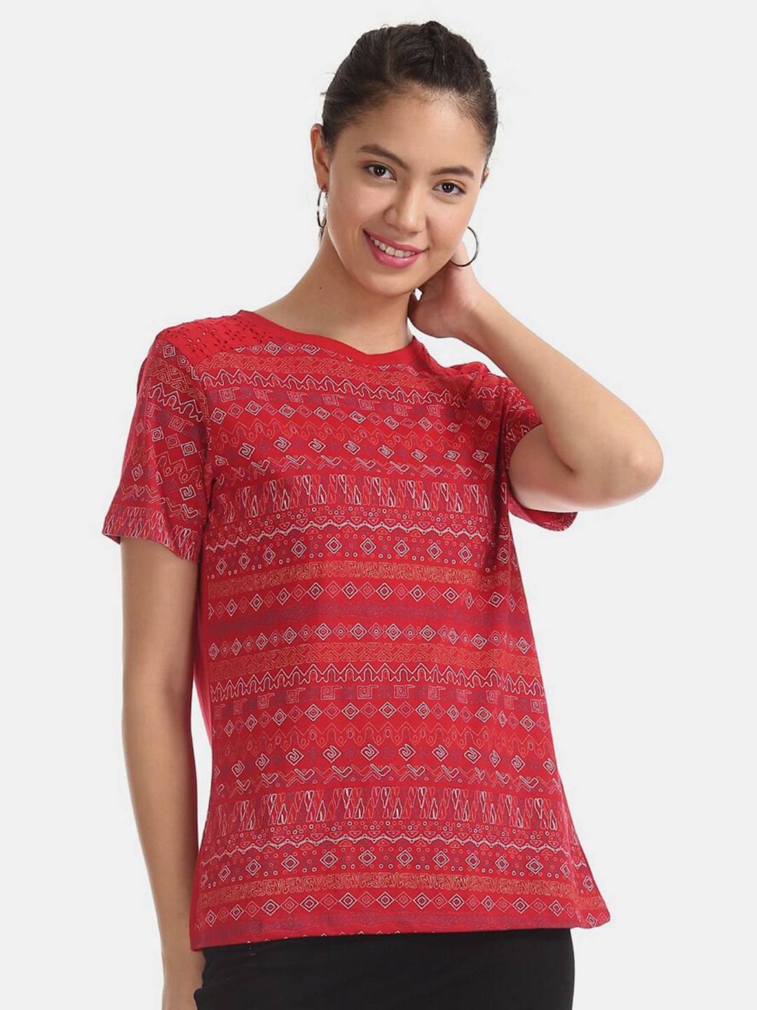

V-Mart Geometric Print Round Neck Cotton Top, Red