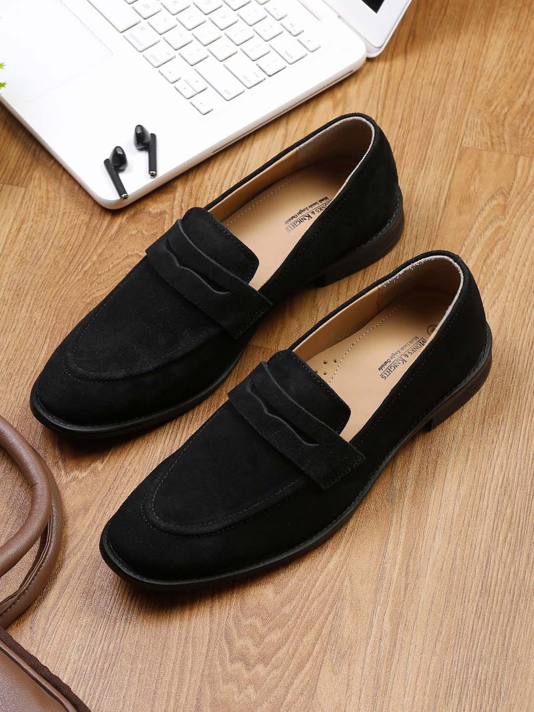 

MONKS & KNIGHTS Men Suede Lightweight Loafers, Black