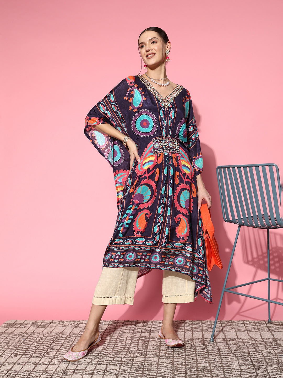 

ZOLA Floral Printed Flared Sleeves Kaftan Kurta, Multi