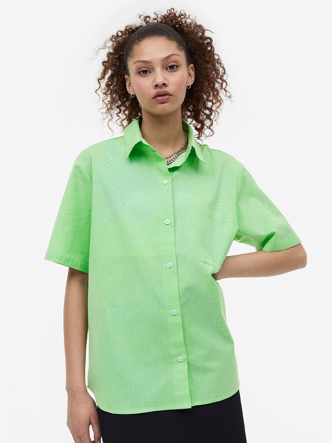 

H&M Women Short Sleeved Linen-Blend Shirt, Green