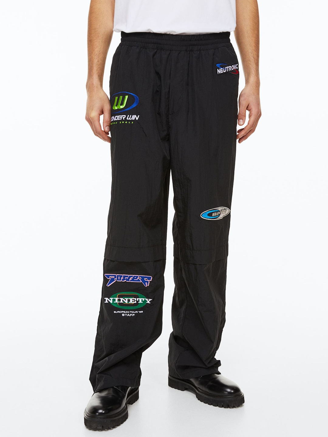 

H&M Men Loose Fit Nylon Track Pants, Black