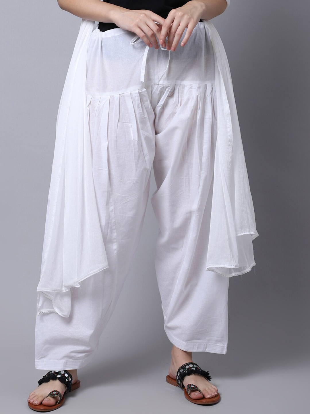 

Miaz Lifestyle Women Pure Cotton Loose-Fit Salwar & Dupatta, White