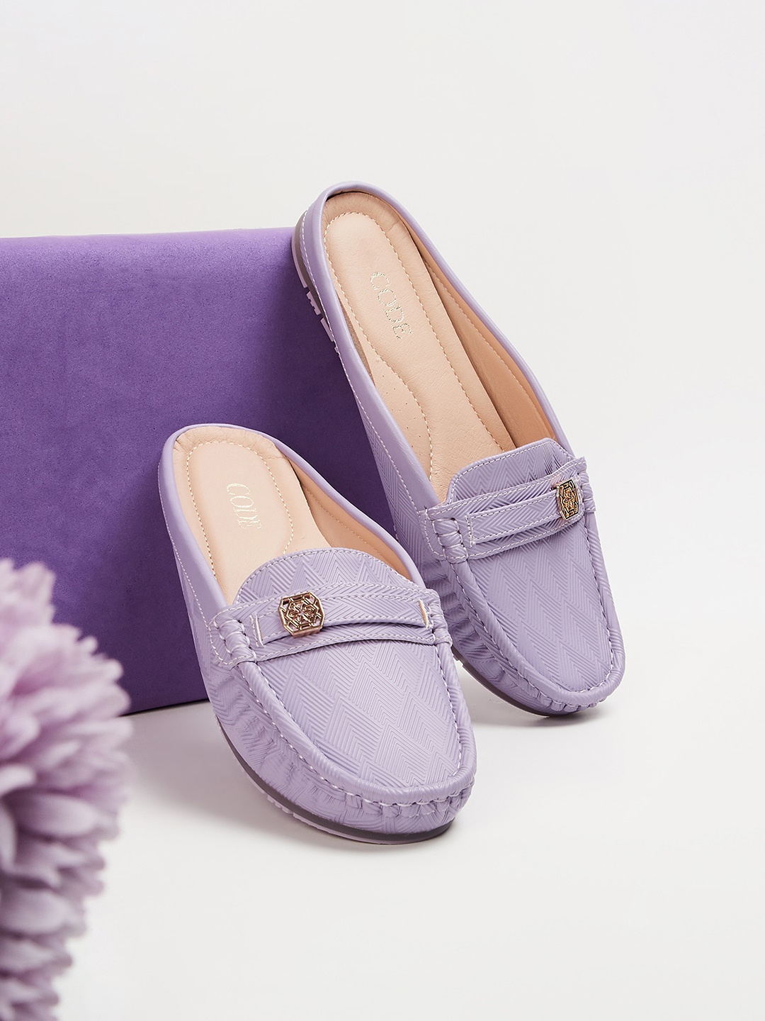 

CODE by Lifestyle Women Textured Mules, Lavender