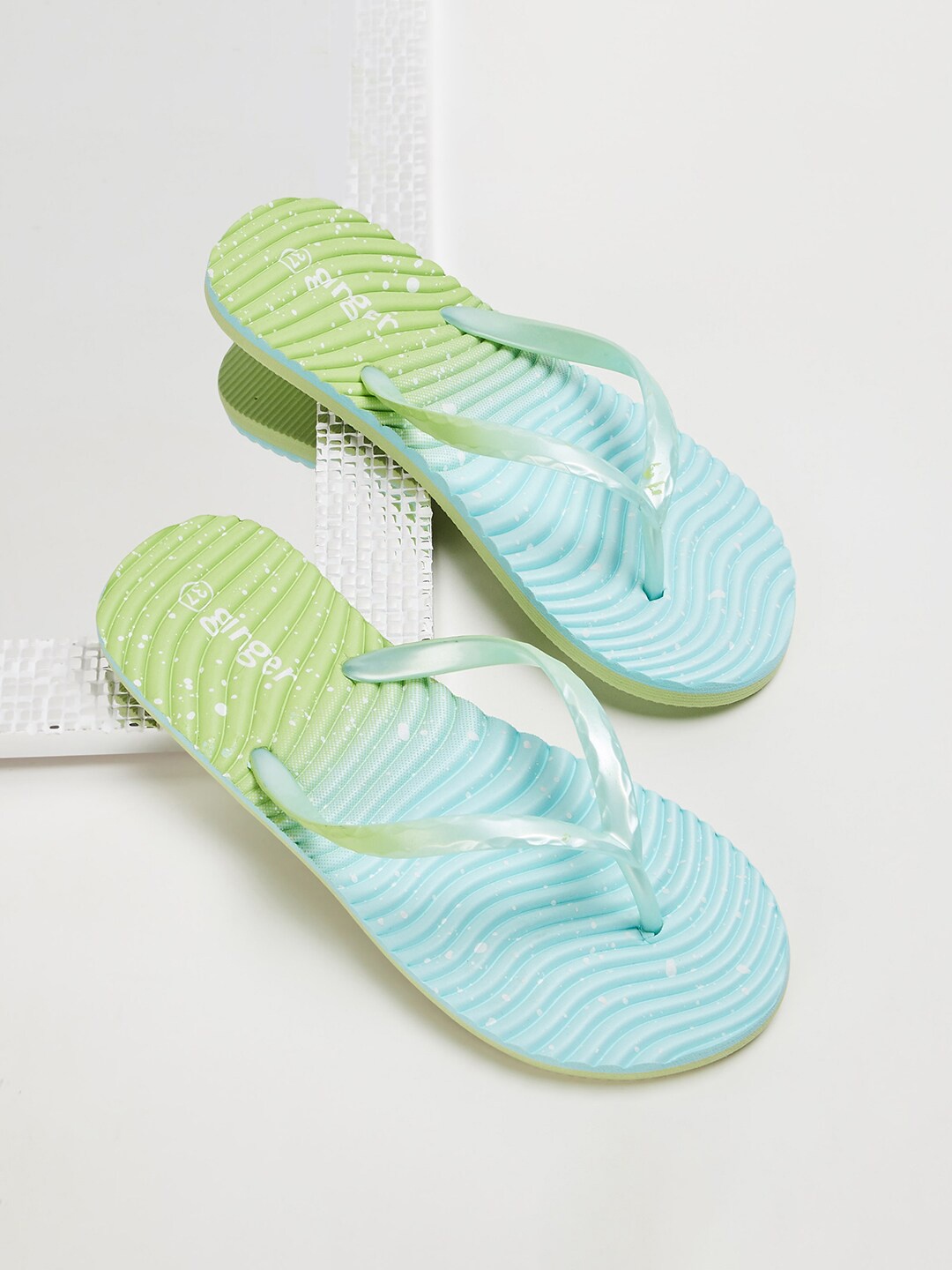 

Ginger by Lifestyle Women Printed Thong Flip-Flops, Blue
