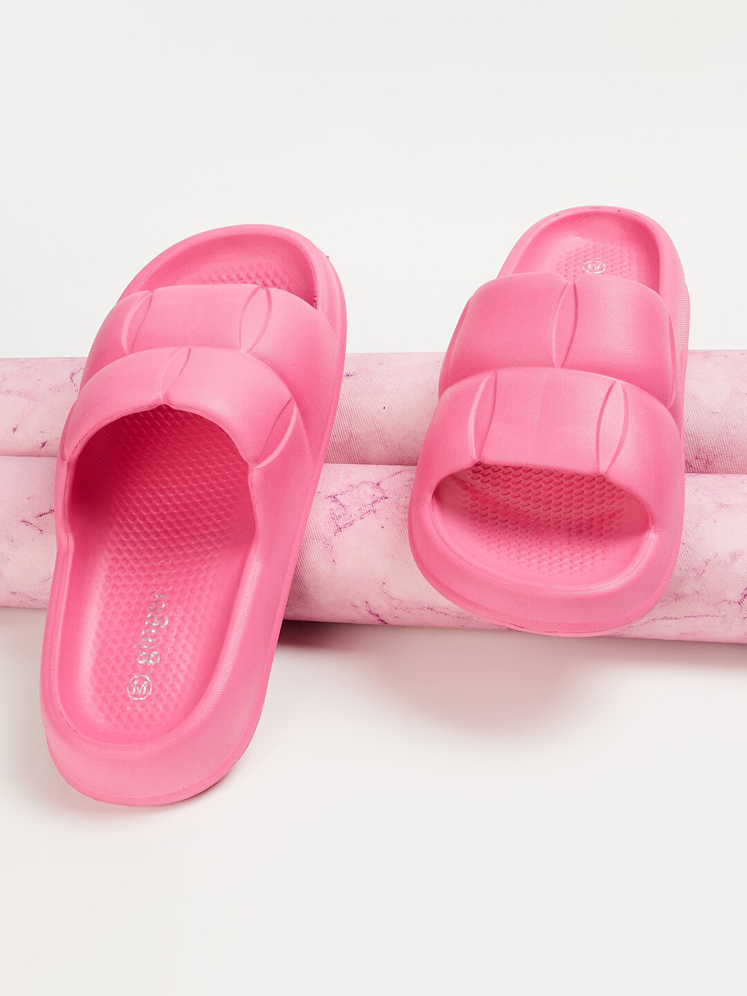 

Ginger by Lifestyle Women Open Toe Sliders, Pink