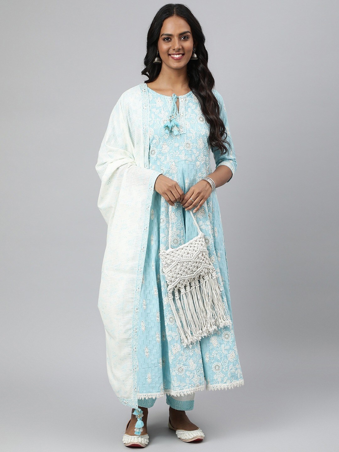 

Readiprint Fashions Women Tie-up Neck Pure Cotton Kurta & Trousers With Dupatta, Blue
