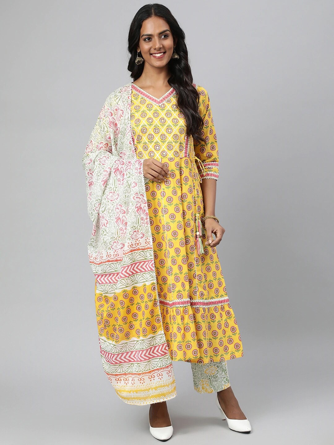 

Readiprint Fashions Women Ethnic Motifs Printed Pure Cotton Kurta & Palazzos With Dupatta, Yellow