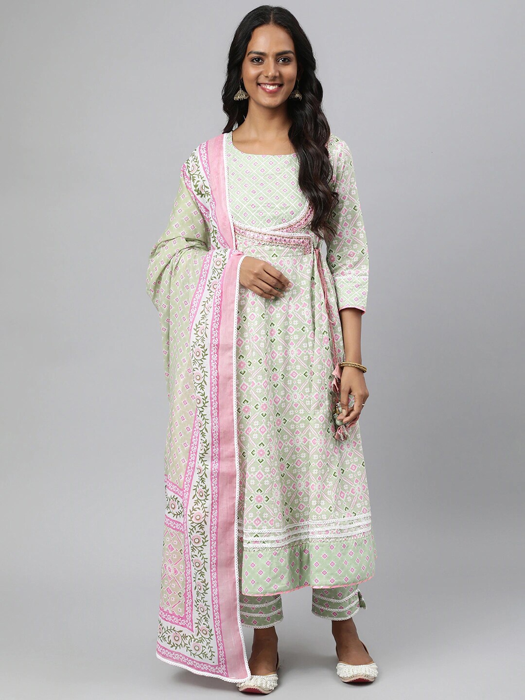 

Readiprint Fashions Printed Pure Cotton Kurta with Palazzos & Dupatta, Green