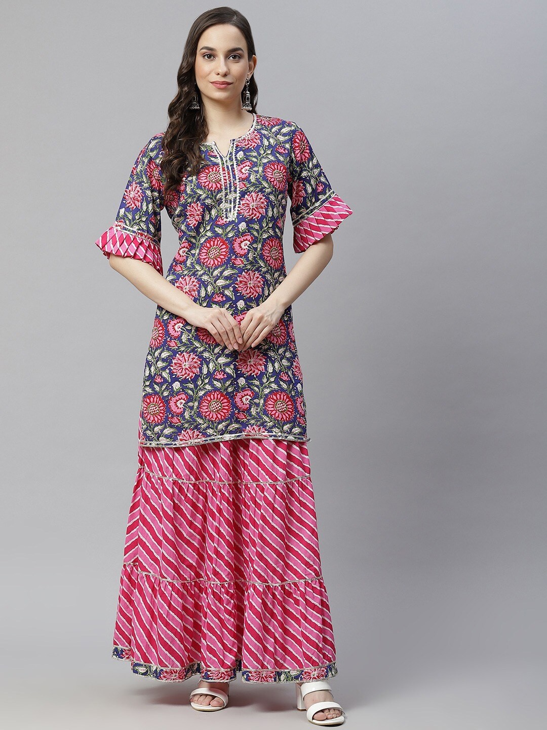 

Readiprint Fashions Women Floral Printed Gotta Patti Cotton Kurta & Skirt, Blue