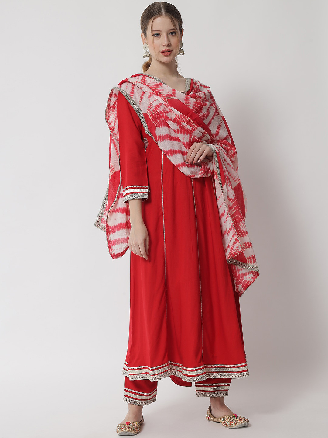 

IkDaiya Women Floral Embroidered Angrakha Kurta & Trousers With Dupatta, Red
