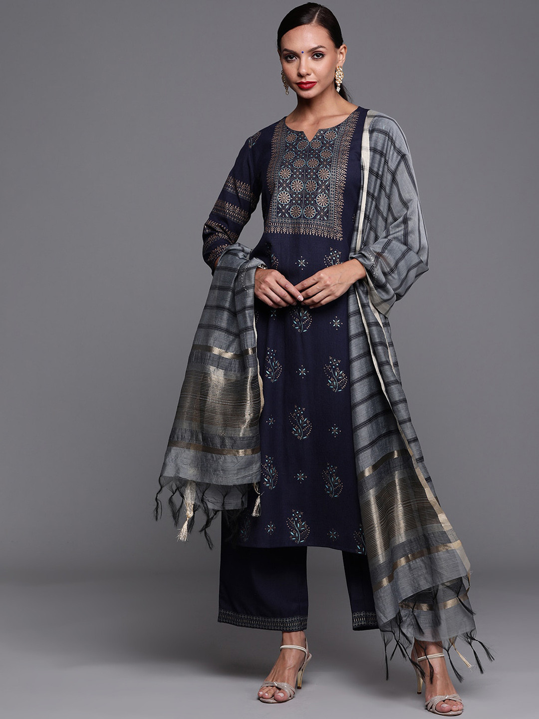 

Indo Era Ethnic Motifs Printed Kurta with Palazzos & Dupatta, Navy blue