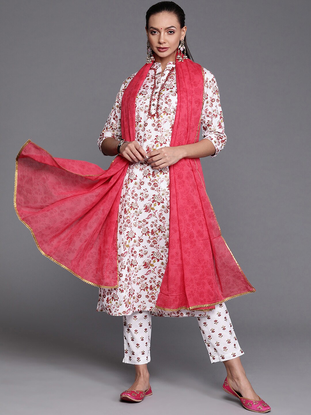 

Indo Era Women Floral Printed Kurta & Trousers With Dupatta, Red