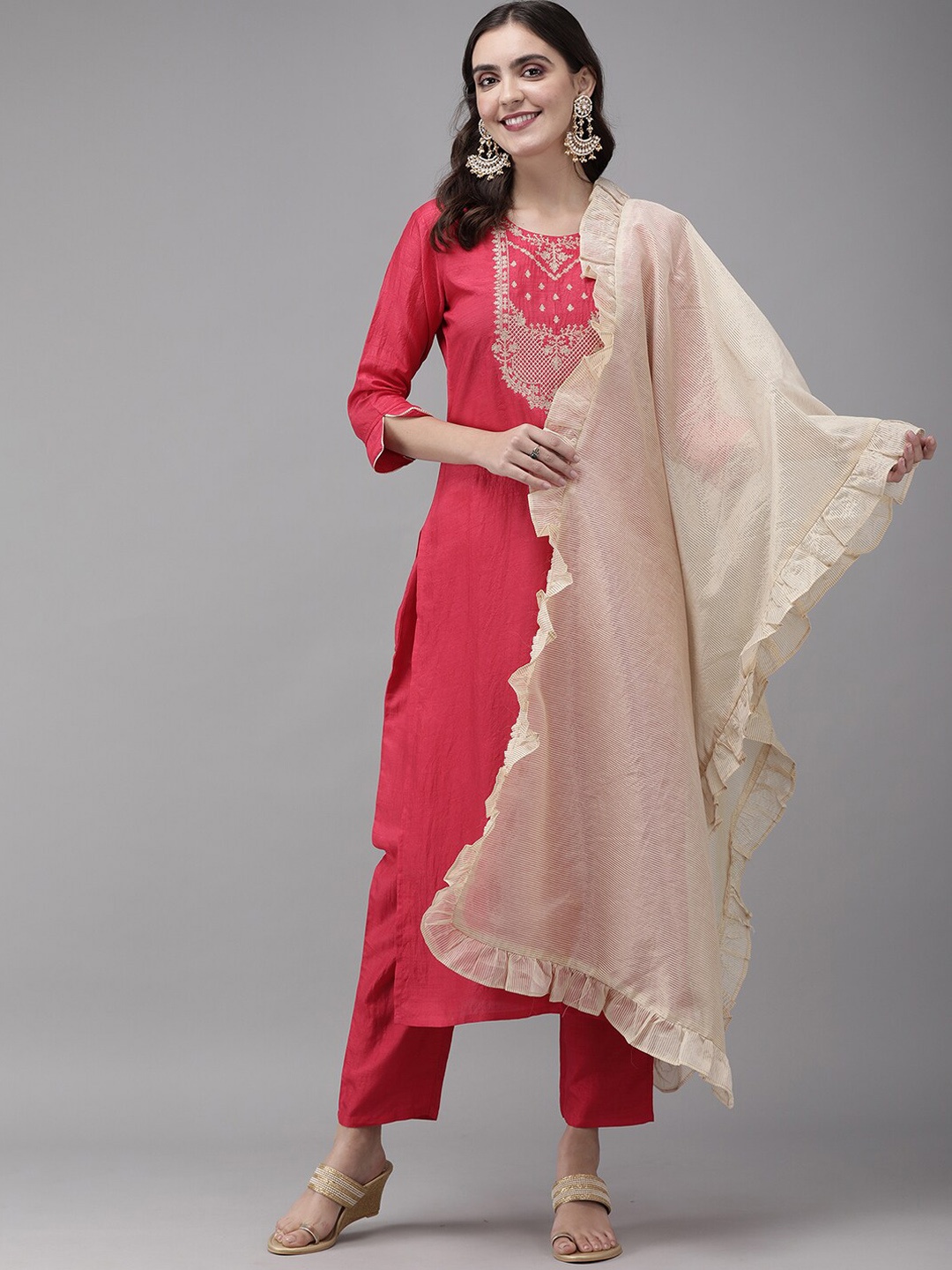 

Indo Era Women Round Neck Embroidered Kurta & Trousers With Dupatta, Pink