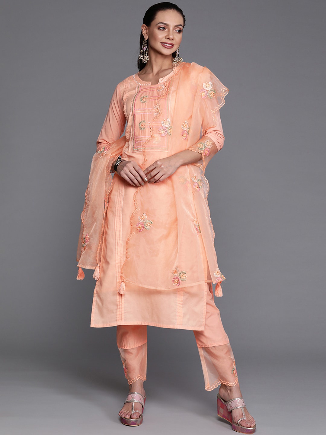 

Indo Era Women Ethnic Motifs Embroidered Kurta & Trousers With Dupatta, Peach