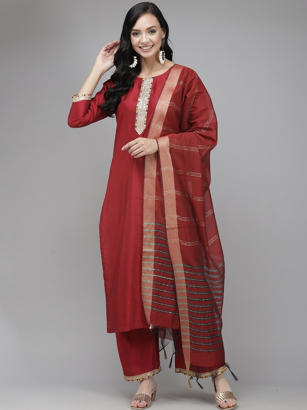 

Indo Era Women Round Neck Liva Kurta & Palazzos With Dupatta, Maroon