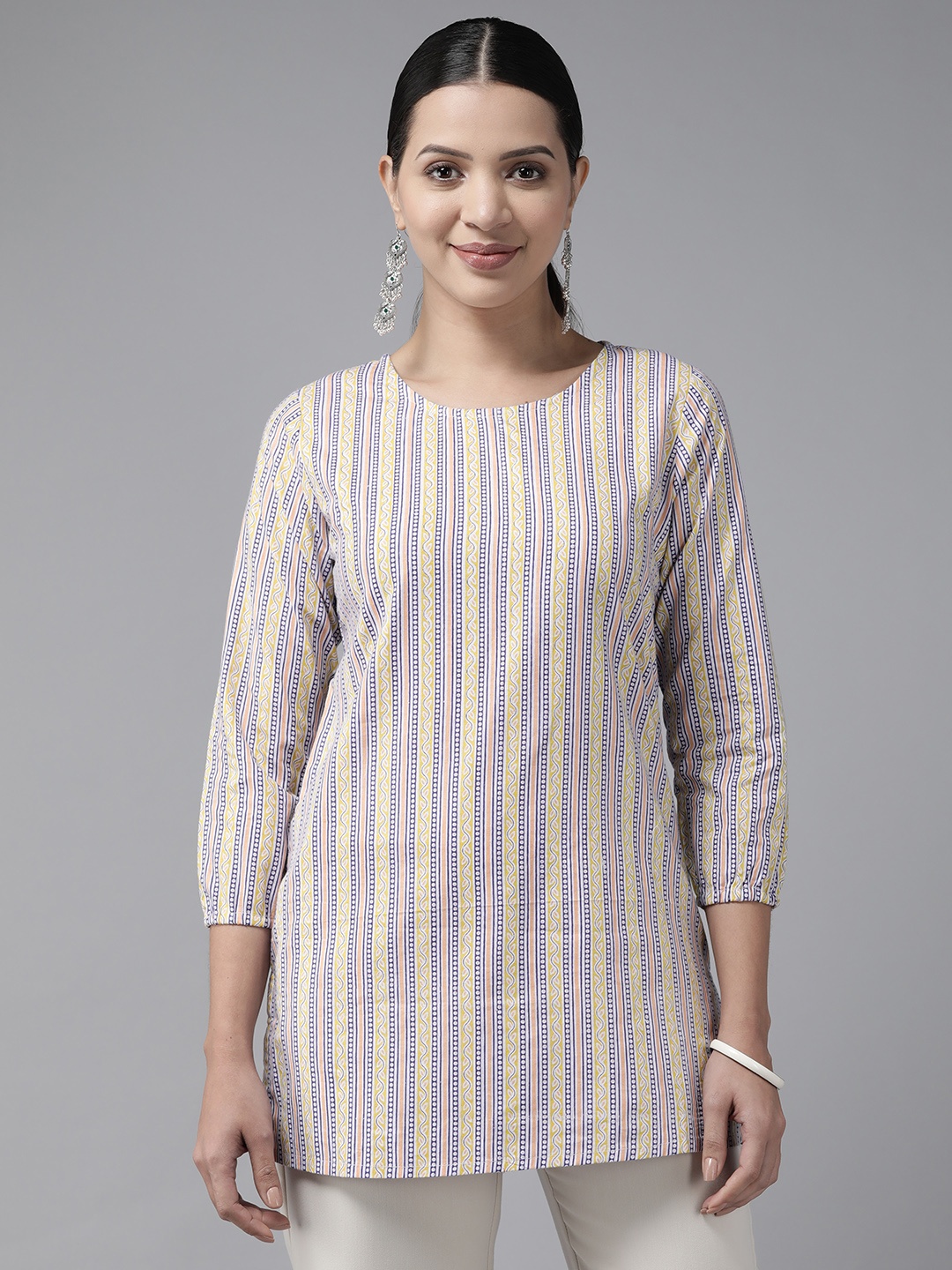 

Prakrti Striped Pure Cotton Kurti, Blue