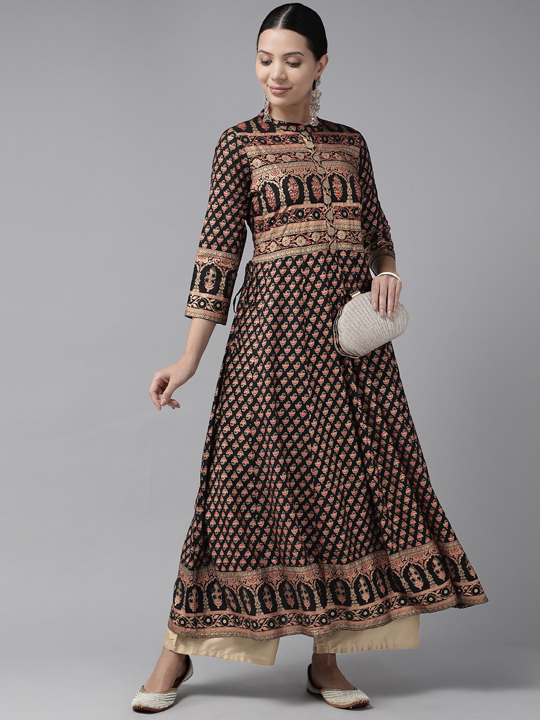 

Prakrti Ethnic Motifs Printed Anarkali Kurta, Black