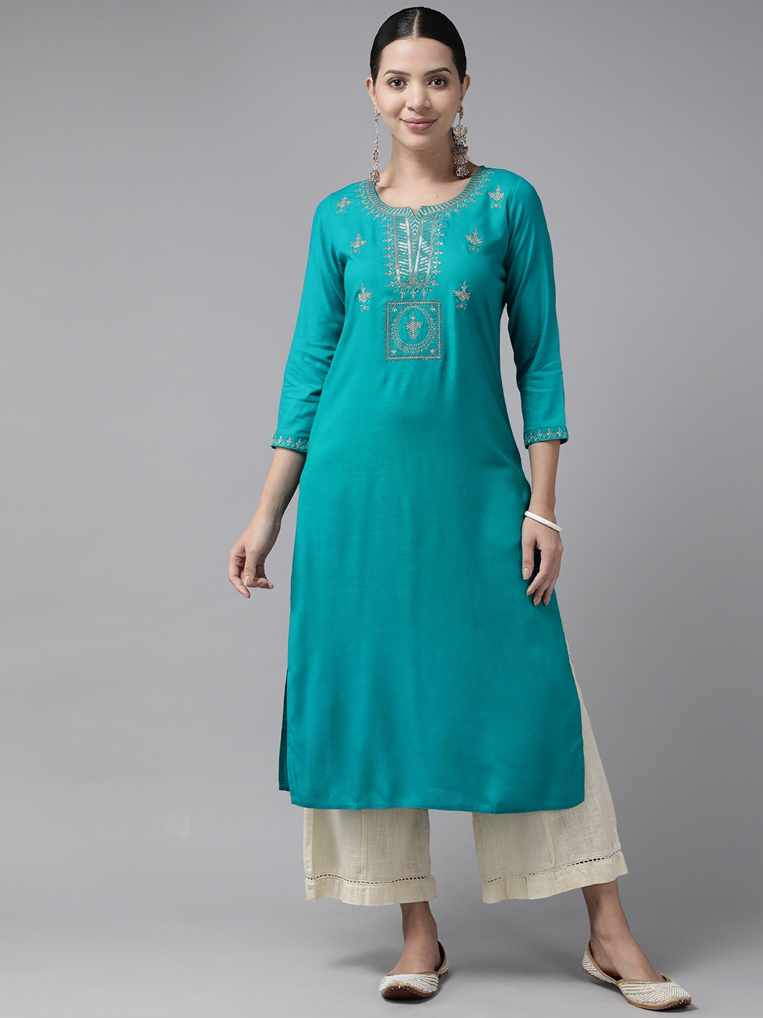 

Prakrti Floral Embroidered Sequinned Kurta, Teal