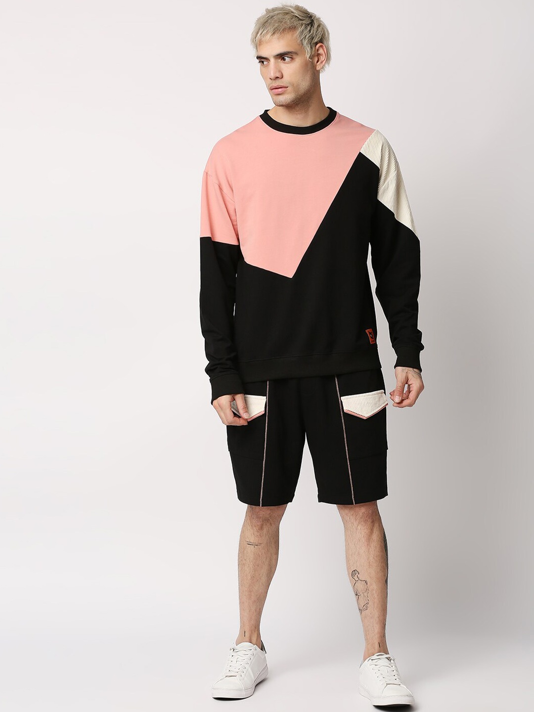 

Blamblack Men Colorblocked Co-Ord set, Pink