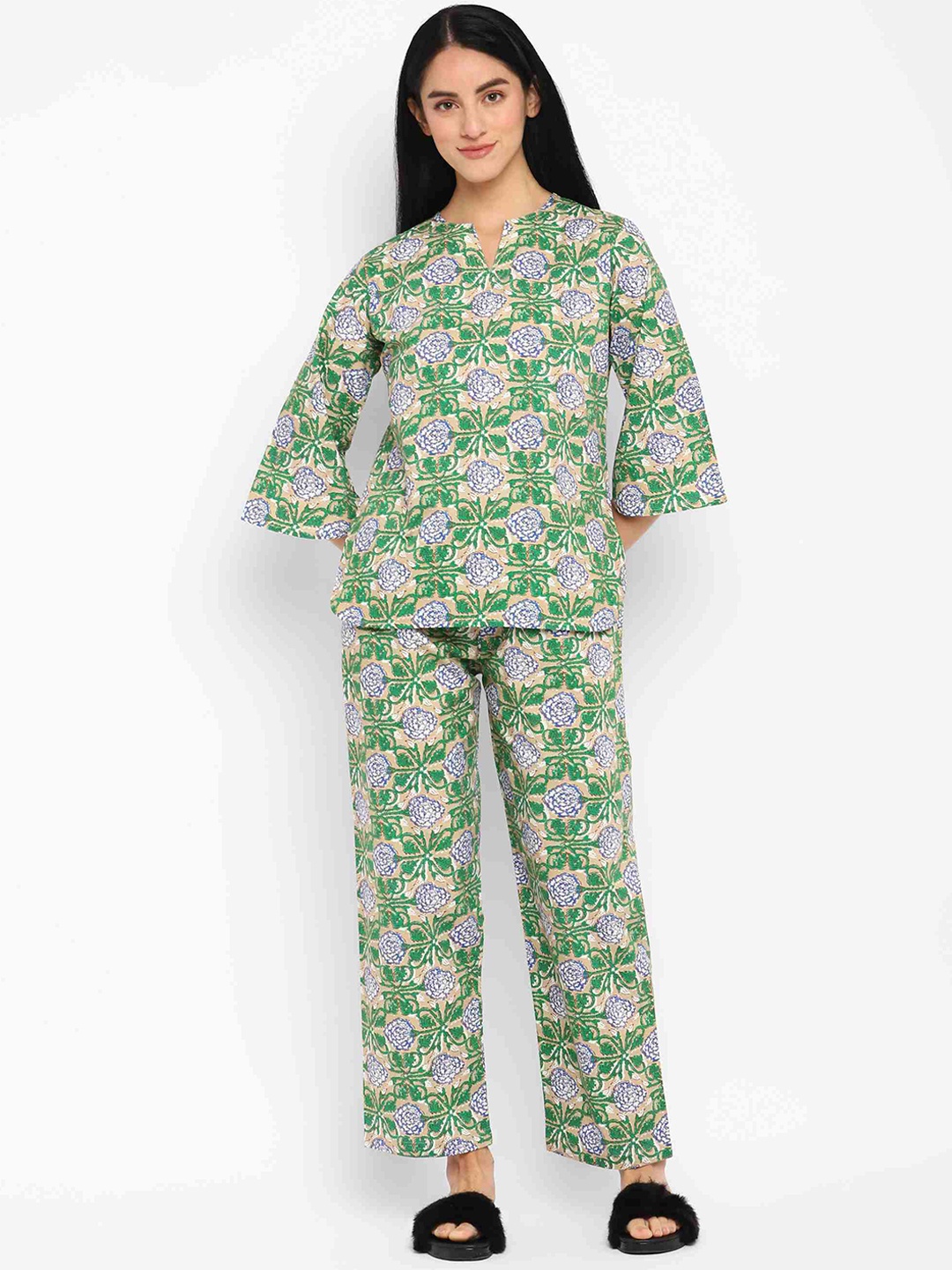 

shopbloom Women 2 Pieces Ethnic Motifs Printed Pure Cotton Night Suit, Green