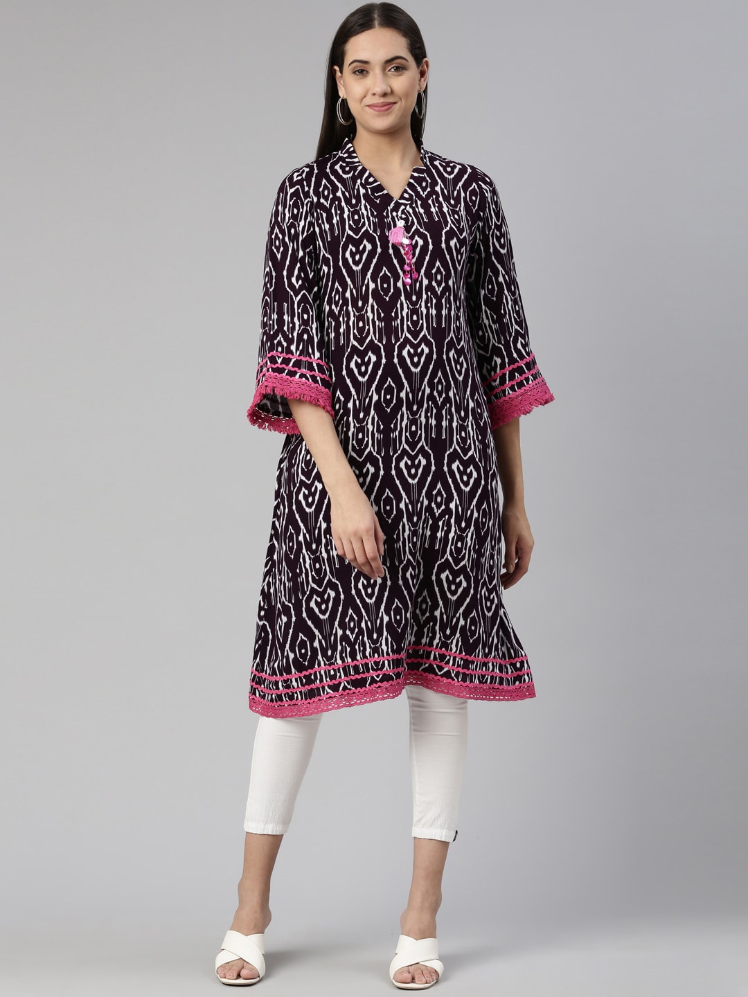 

Neerus Women Abstract Printed Flared Sleeves Kurta, Black