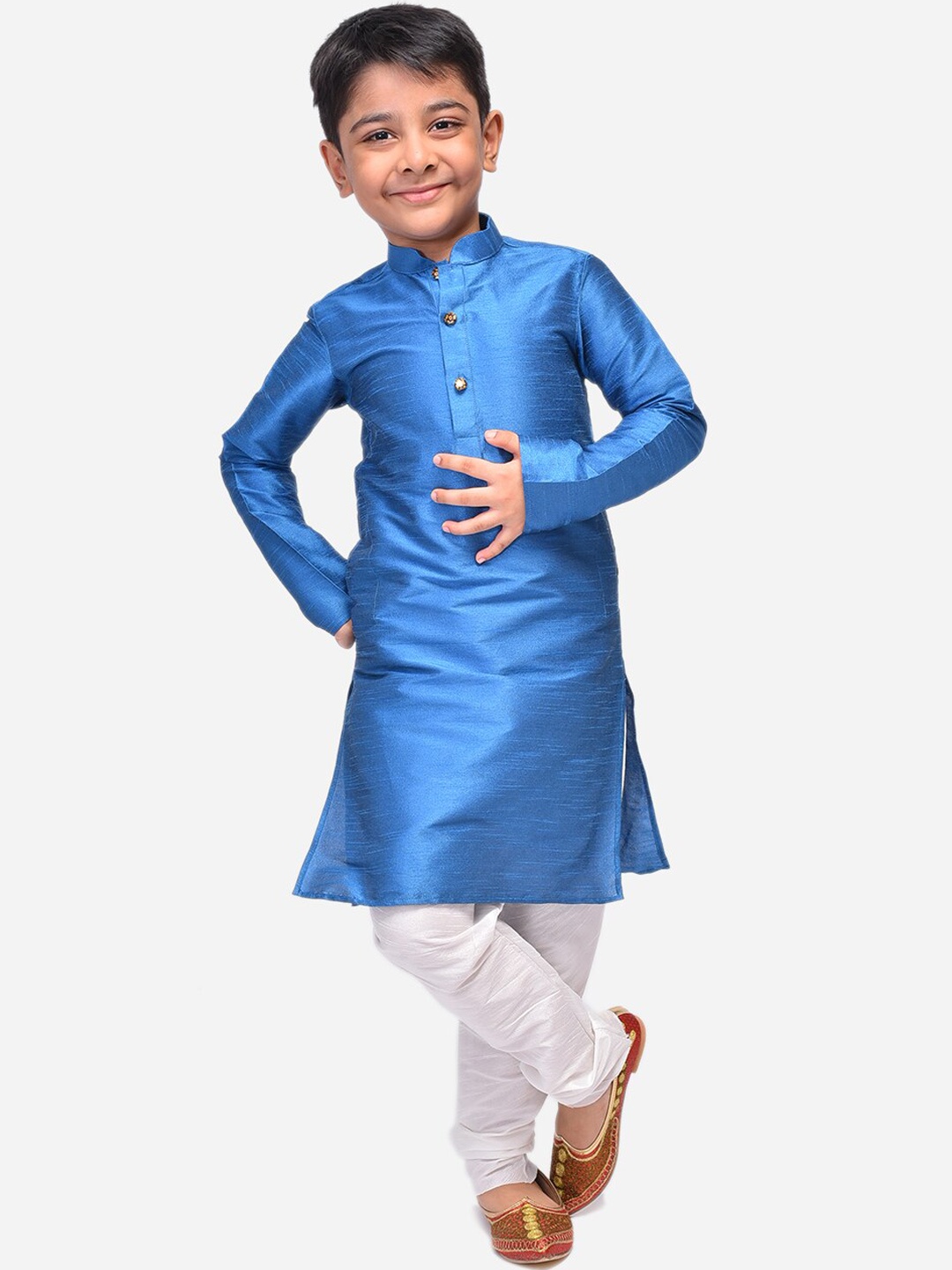 

NAMASKAR Boys Mandarin Collar Kurta, Blue