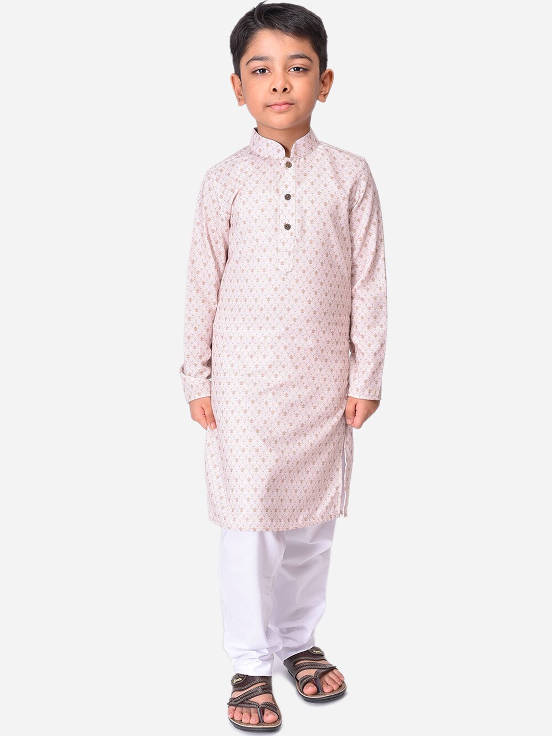 

NAMASKAR Boys Mandarin Collar Cotton Kurta, Off white
