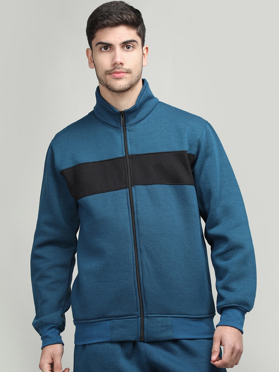 

CHKOKKO Men Solid Outdoor Sporty Jacket, Blue