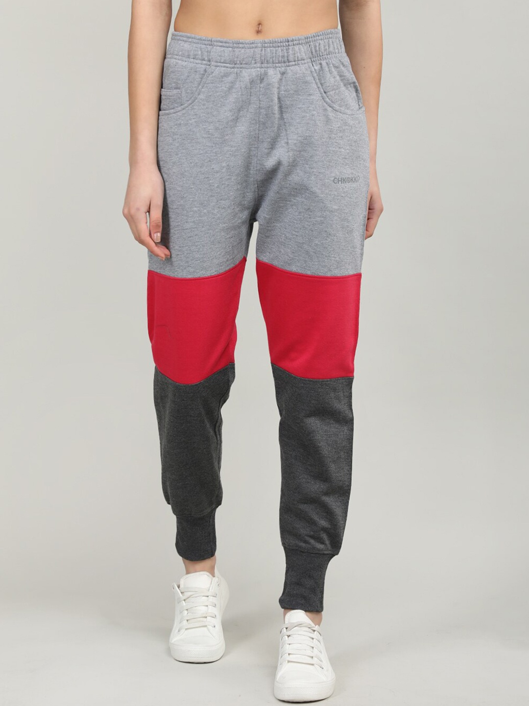 

CHKOKKO Women Colourblocked Gym Wear Sports Fitness Joggers, Grey