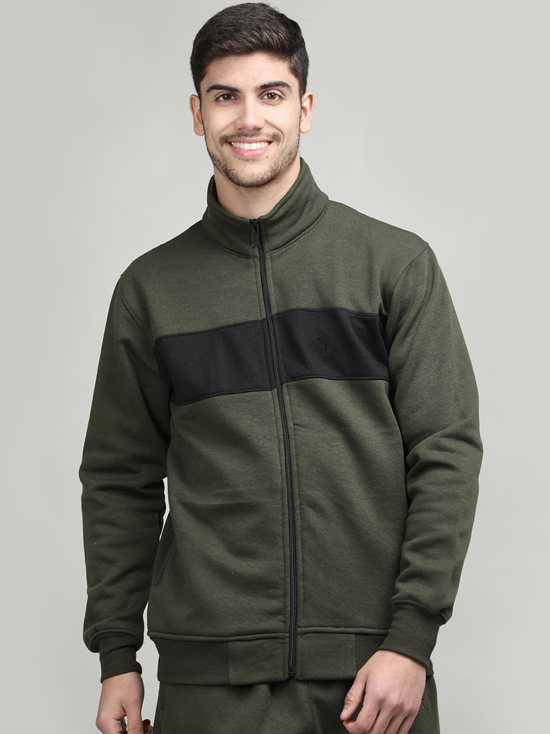

CHKOKKO Men Striped Outdoor Sporty Jacket, Olive