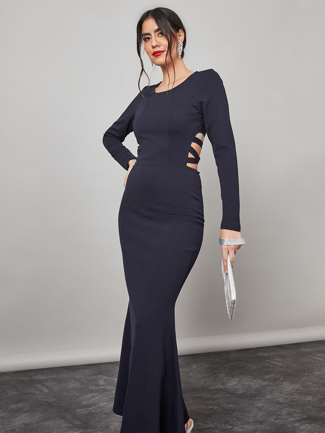 

Styli Long Sleeves Cut-Outs Maxi Dress, Navy blue