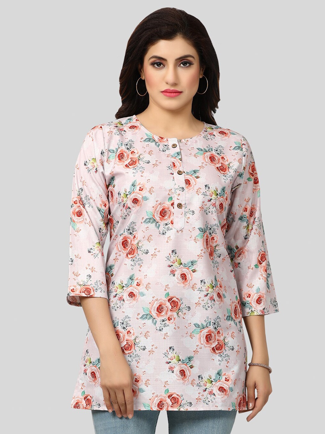 

Saree Swarg Floral Printed Kurti, Pink