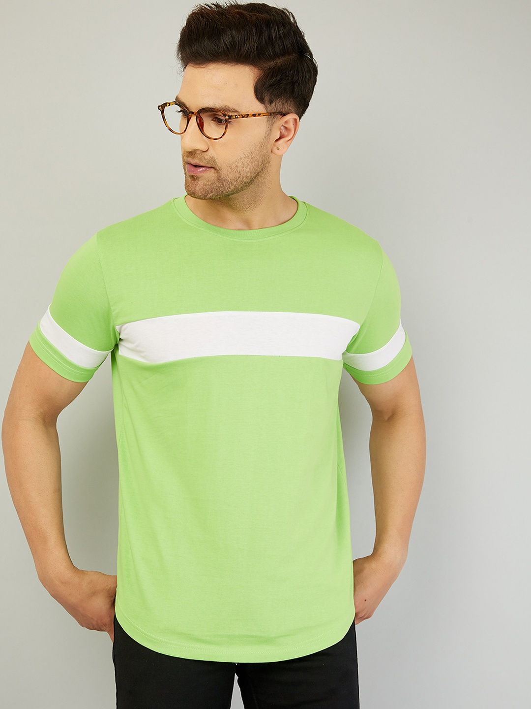 

Rodzen Men Round Neck Casual Pure Cotton T-shirt, Green