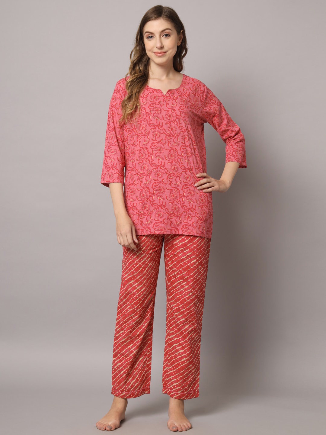 

ZRI Women 2 Pieces Floral Printed Pure Cotton Night Suit, Pink