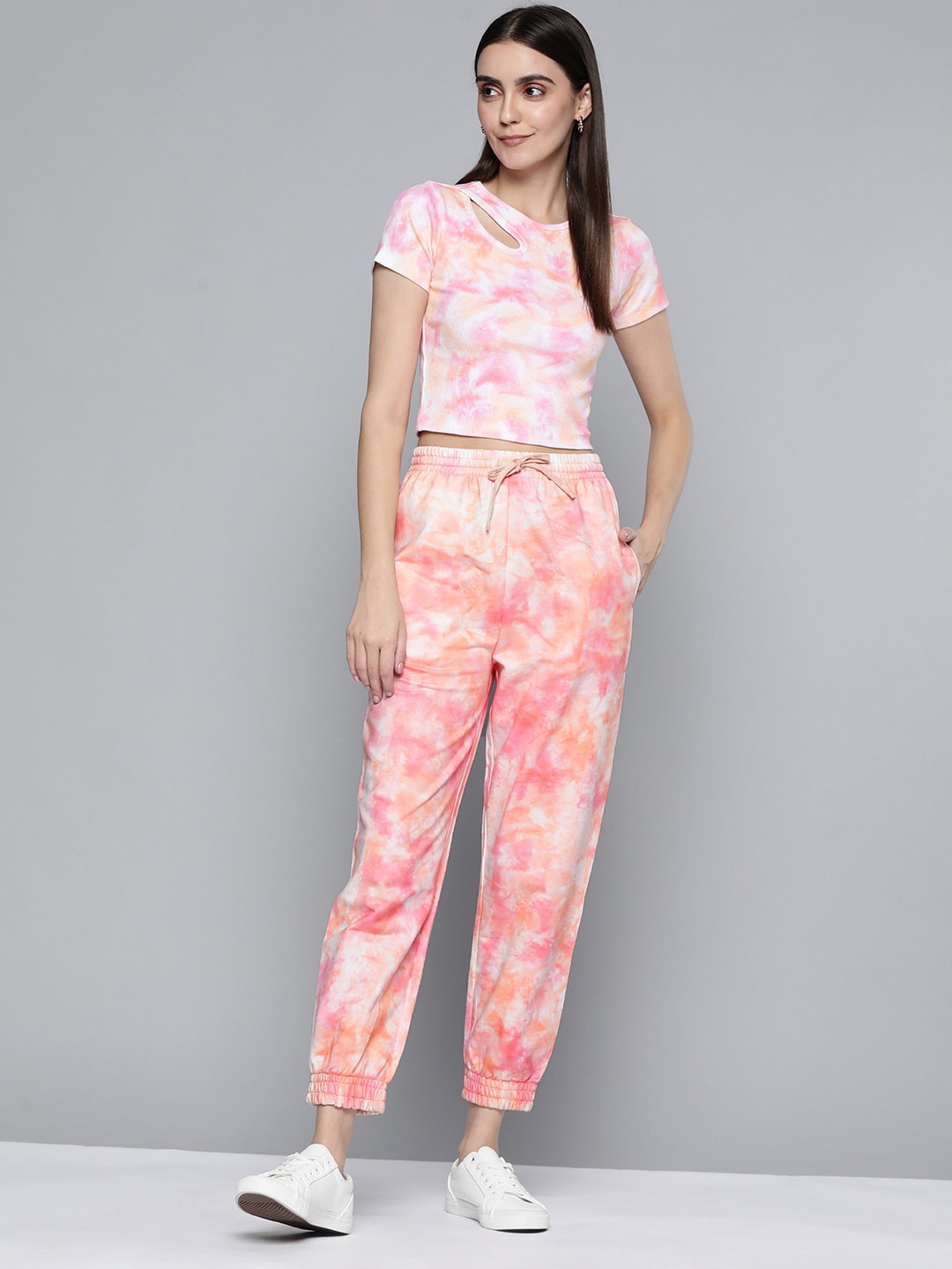

VividArtsy Women Dyed Top with Joggers Co-Ords, Peach
