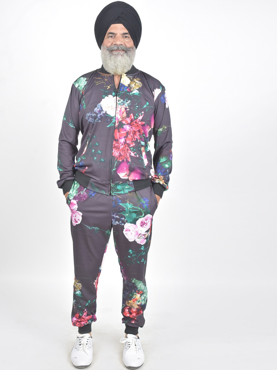 

Rajoria Instyle Men Floral Digital Printed Henley Neck Lycra Tracksuits, Grey