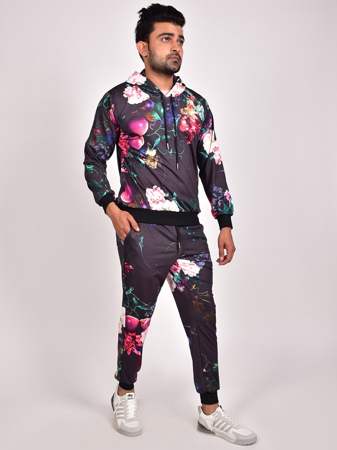 

Rajoria Instyle Men Floral Digital Printed Hooded Lycra Tracksuit, Black