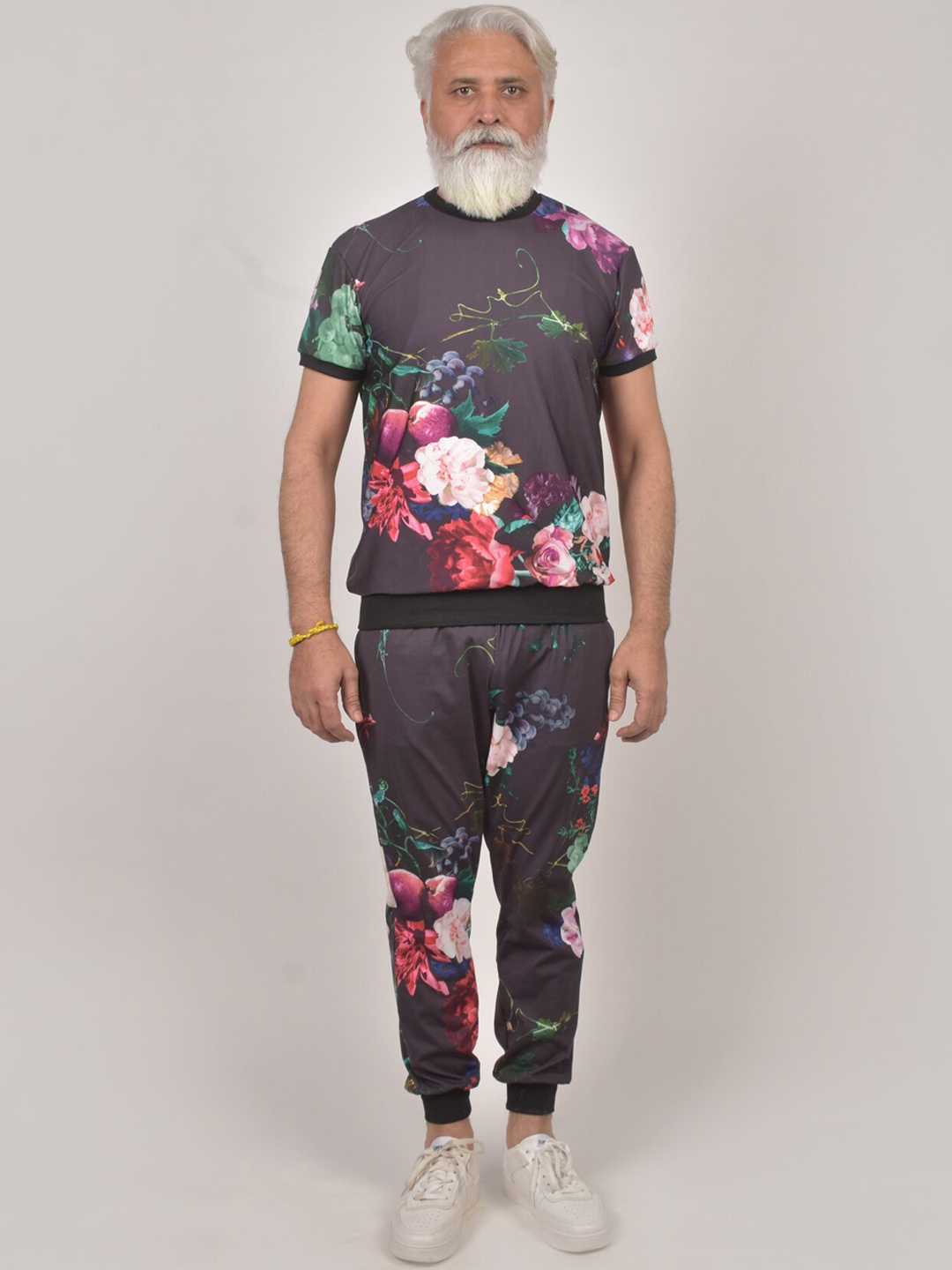 

Rajoria Instyle Men Floral Digital Printed Lycra Tracksuits, Grey